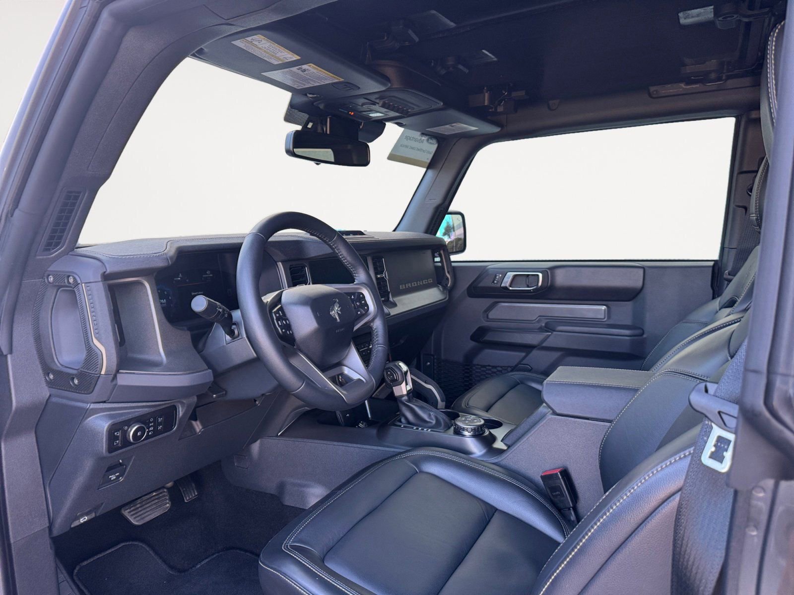 Certified 2025 Ford Bronco Badlands image 6