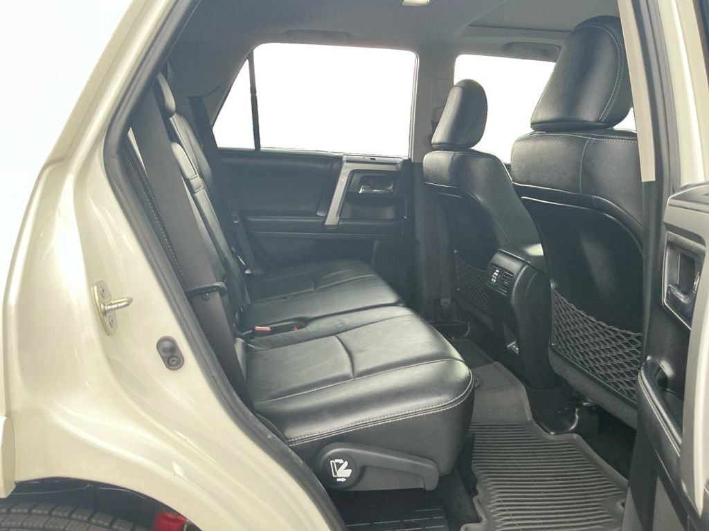Used 2023 Toyota 4Runner Limited AWD/4WD image 23