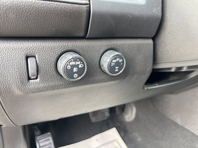 Used 2021 GMC Canyon AT4 w/ Driver Alert Package image 9