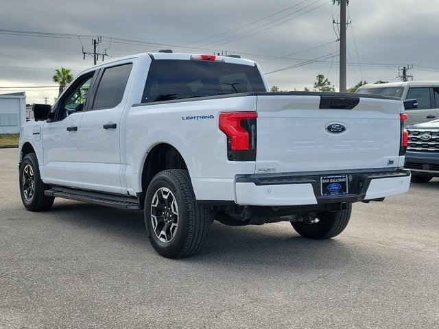 Certified 2023 Ford F150 Lightning XLT image 4