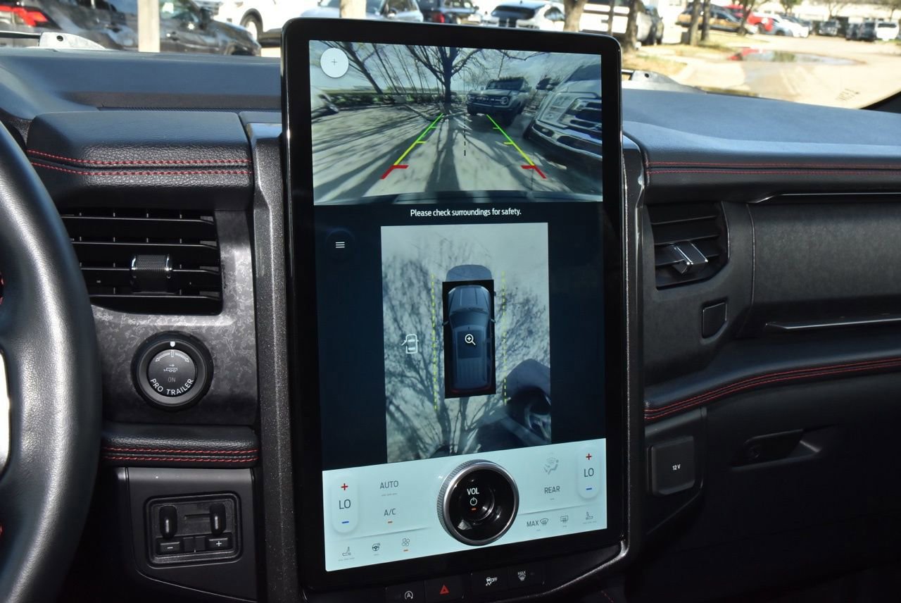 Certified 2023 Ford Expedition Limited image 31