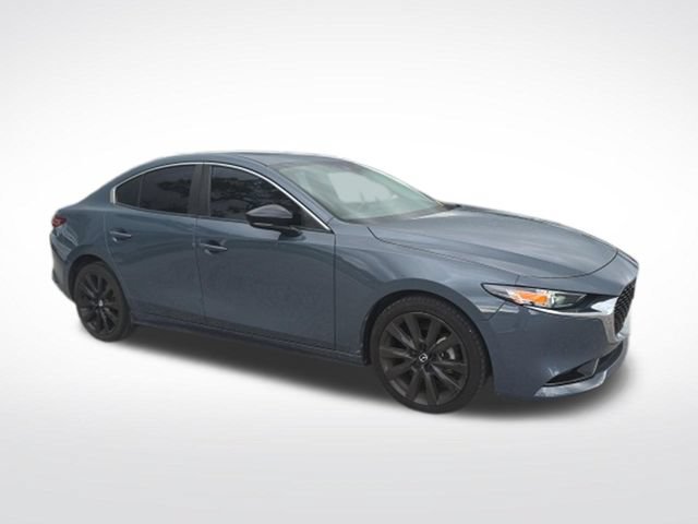 Used 2023 MAZDA MAZDA3 s FWD image 1