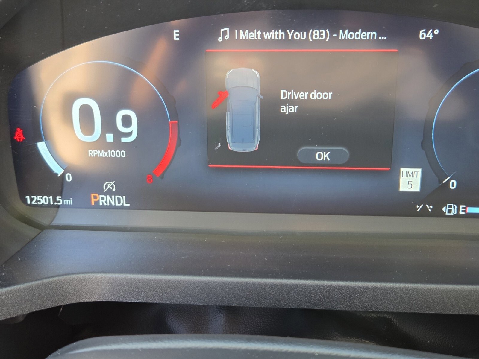 Certified 2025 Ford Explorer Active w/ Active Comfort Package image 22