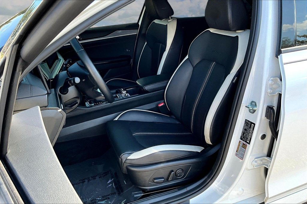 Used 2025 Kia K5 GT-Line FWD image 23