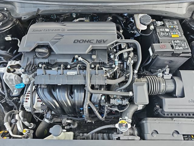 Used 2025 Kia K4 FWD image 32