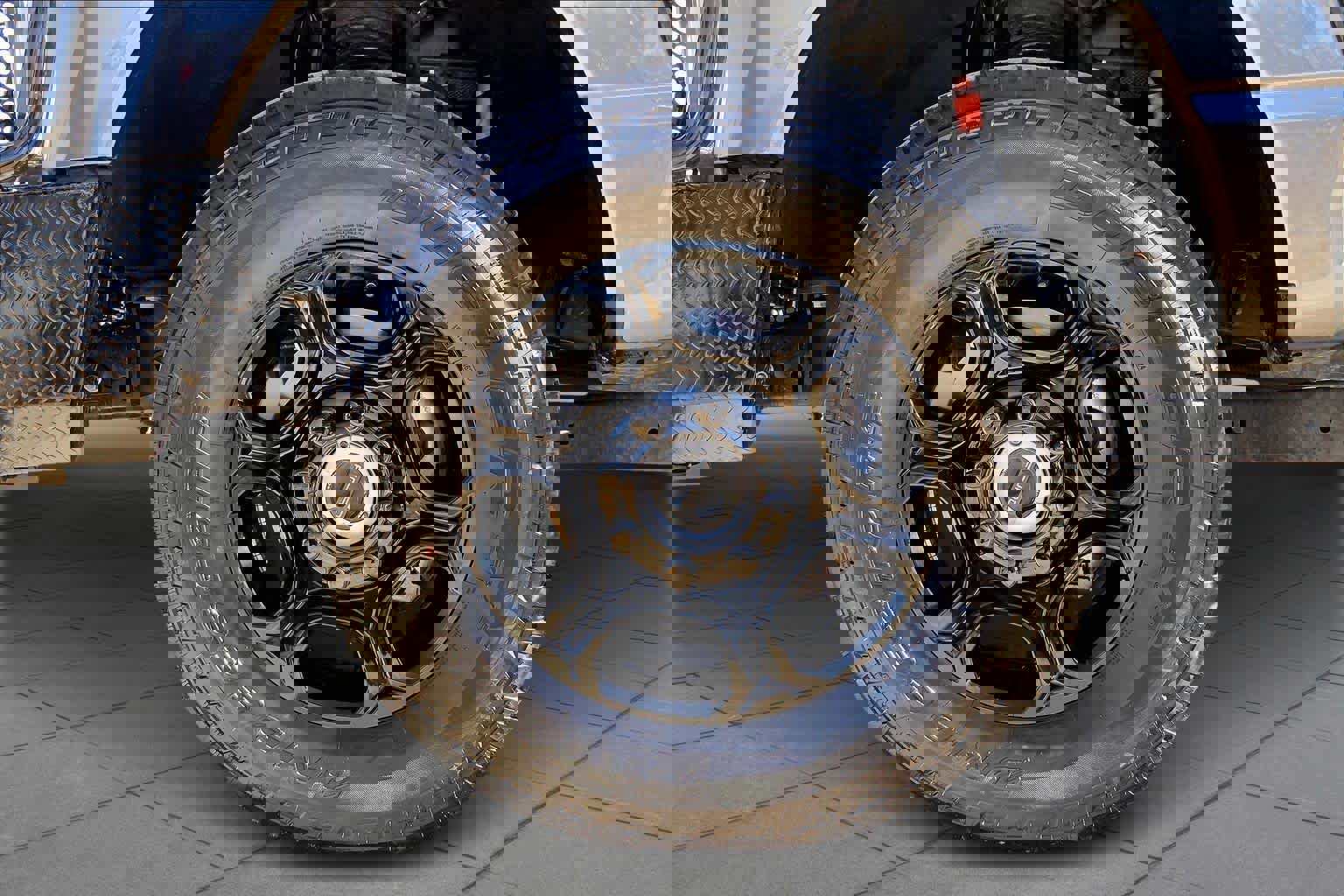 Certified 2025 Ford F250 XL w/ STX Appearance Package image 12