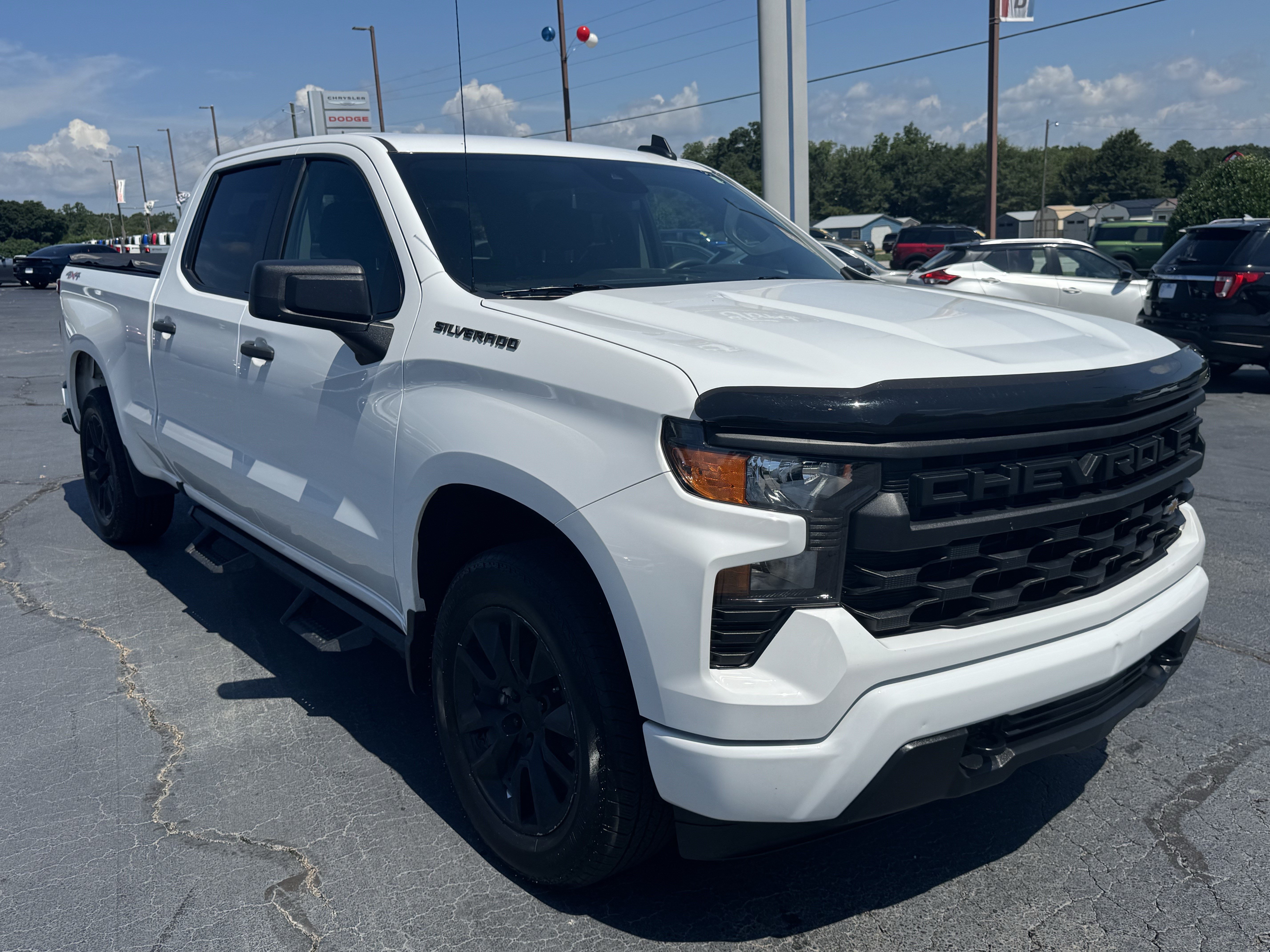 Used 2024 Chevrolet Silverado 1500 Custom AWD/4WD image 4