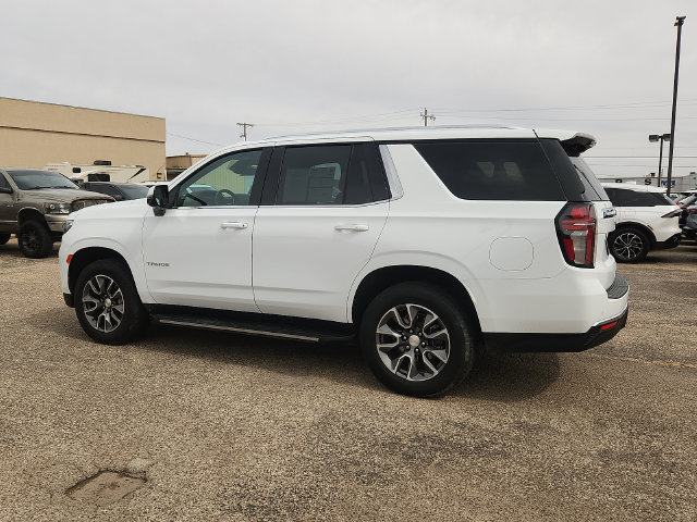 Used 2024 Chevrolet Tahoe LT w/ Luxury Package AWD/4WD image 4