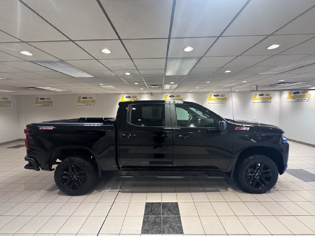 Used 2021 Chevrolet Silverado 1500 LT Trail Boss AWD/4WD image 3