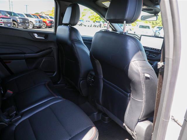 Certified 2025 Ford Escape ST-Line Select w/ Tech Pack #1 AWD/4WD image 31