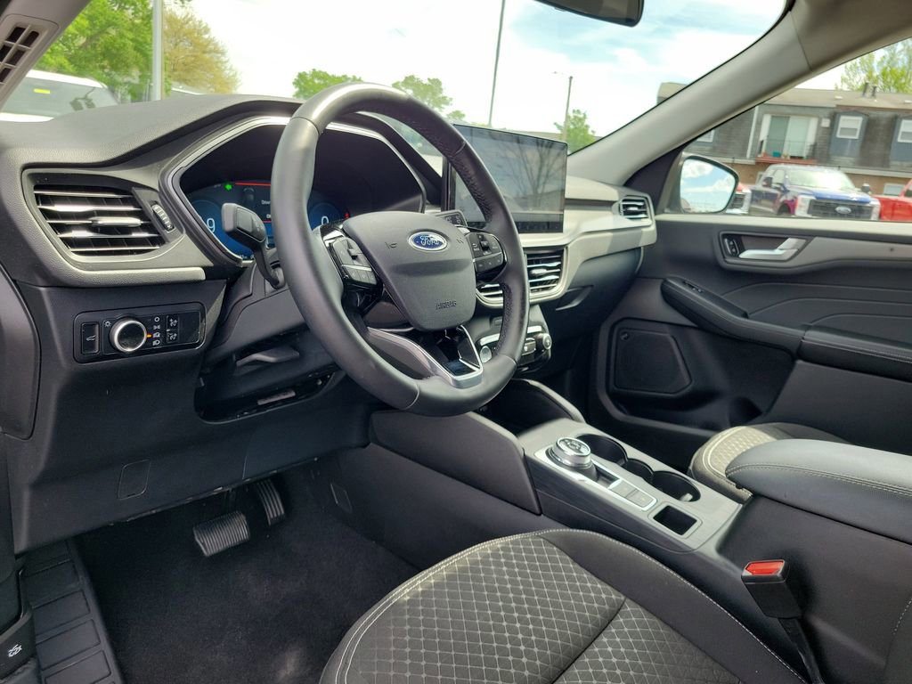 Certified 2023 Ford Escape Active w/ Tech Pack #2 AWD/4WD image 21
