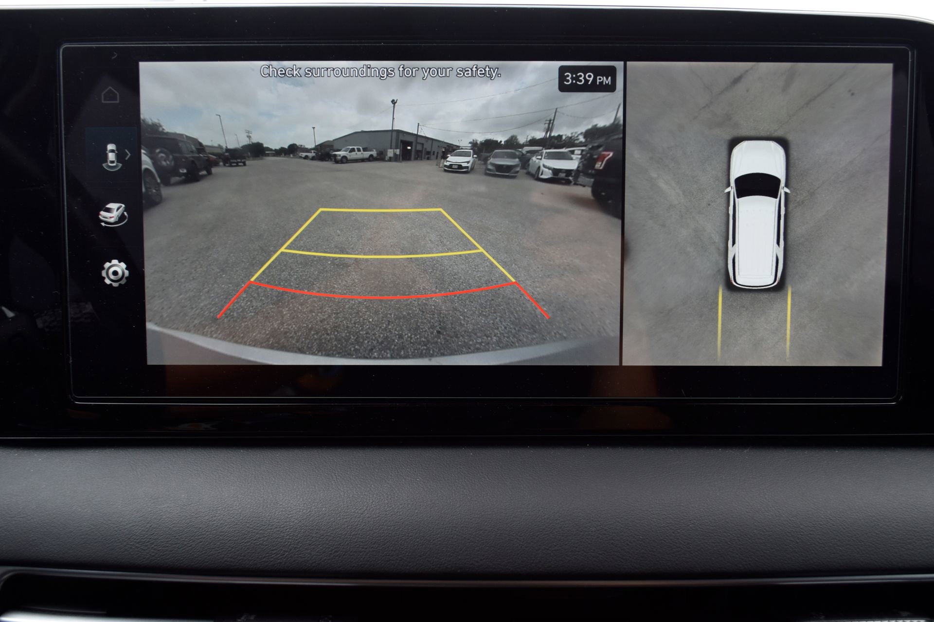 Used 2023 Hyundai Palisade Limited FWD image 13