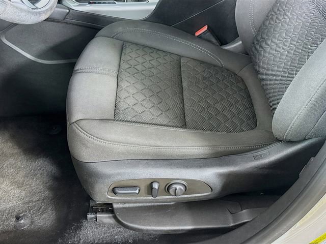 Used 2021 Chevrolet Blazer LT image 23