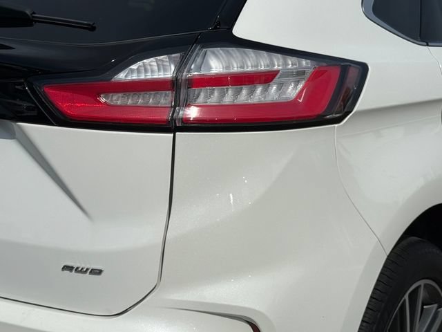 Certified 2024 Ford Edge Titanium AWD/4WD image 32