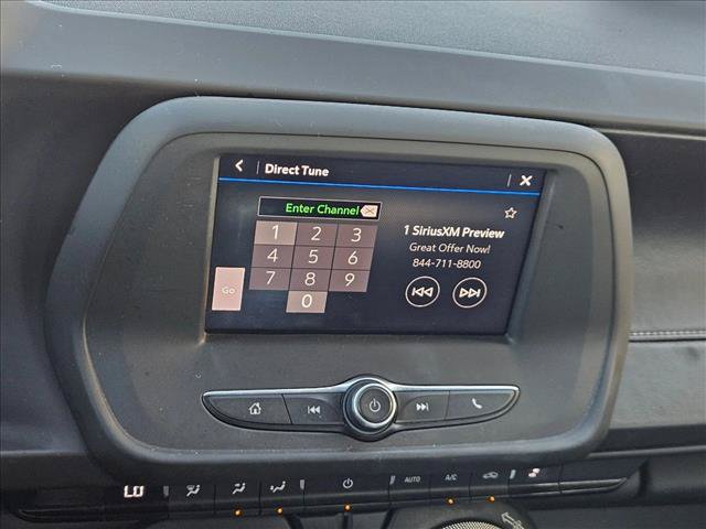 Used 2020 Chevrolet Camaro LT RWD image 12