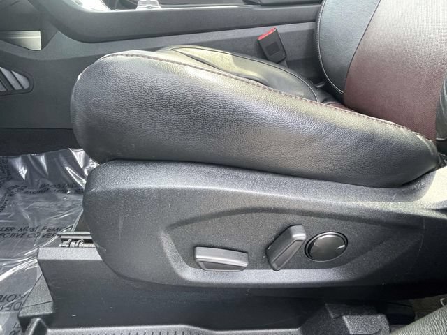 Certified 2020 Ford Edge Titanium w/ Equipment Group 301A AWD/4WD image 12