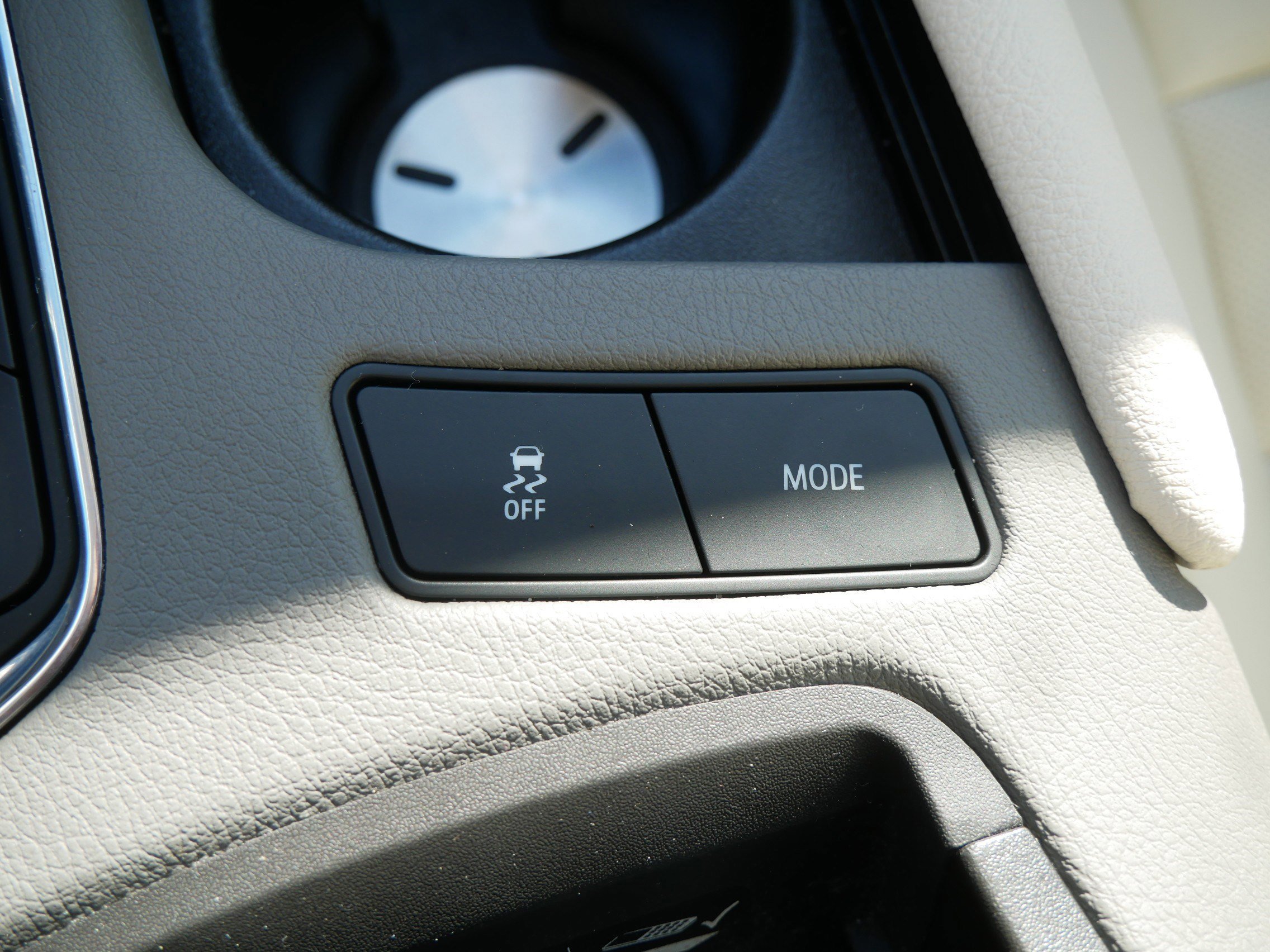 Used 2023 Cadillac XT5 Premium Luxury w/ LPO, Floor Liner Package image 33