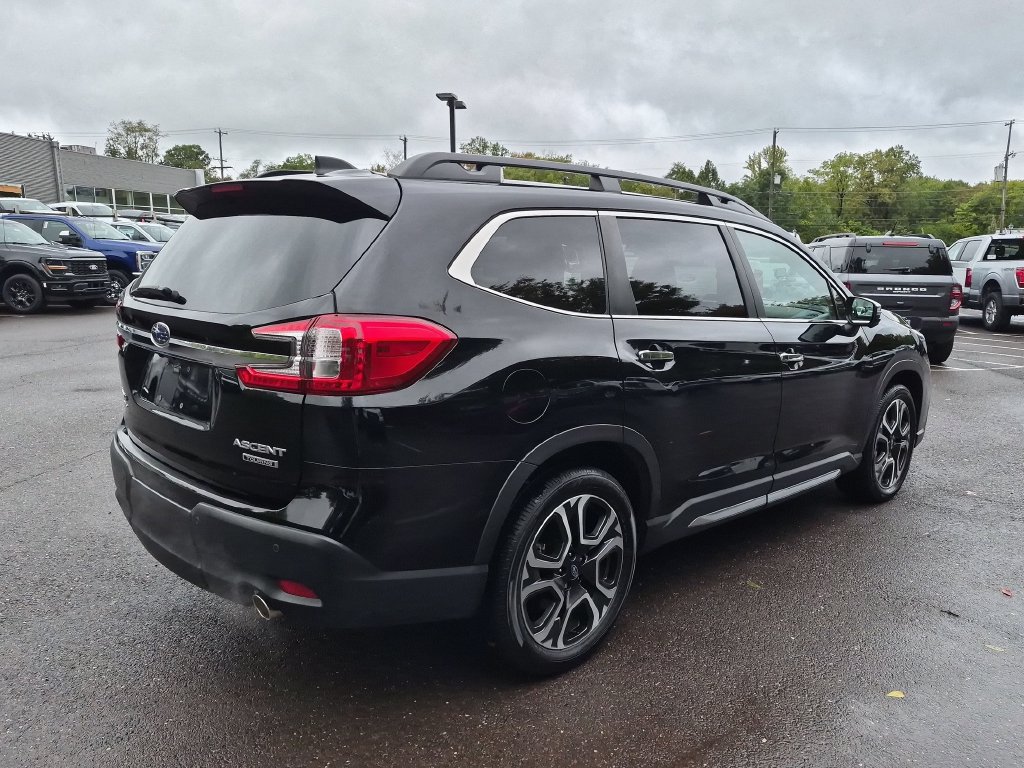 Used 2023 Subaru Ascent Touring AWD/4WD image 12