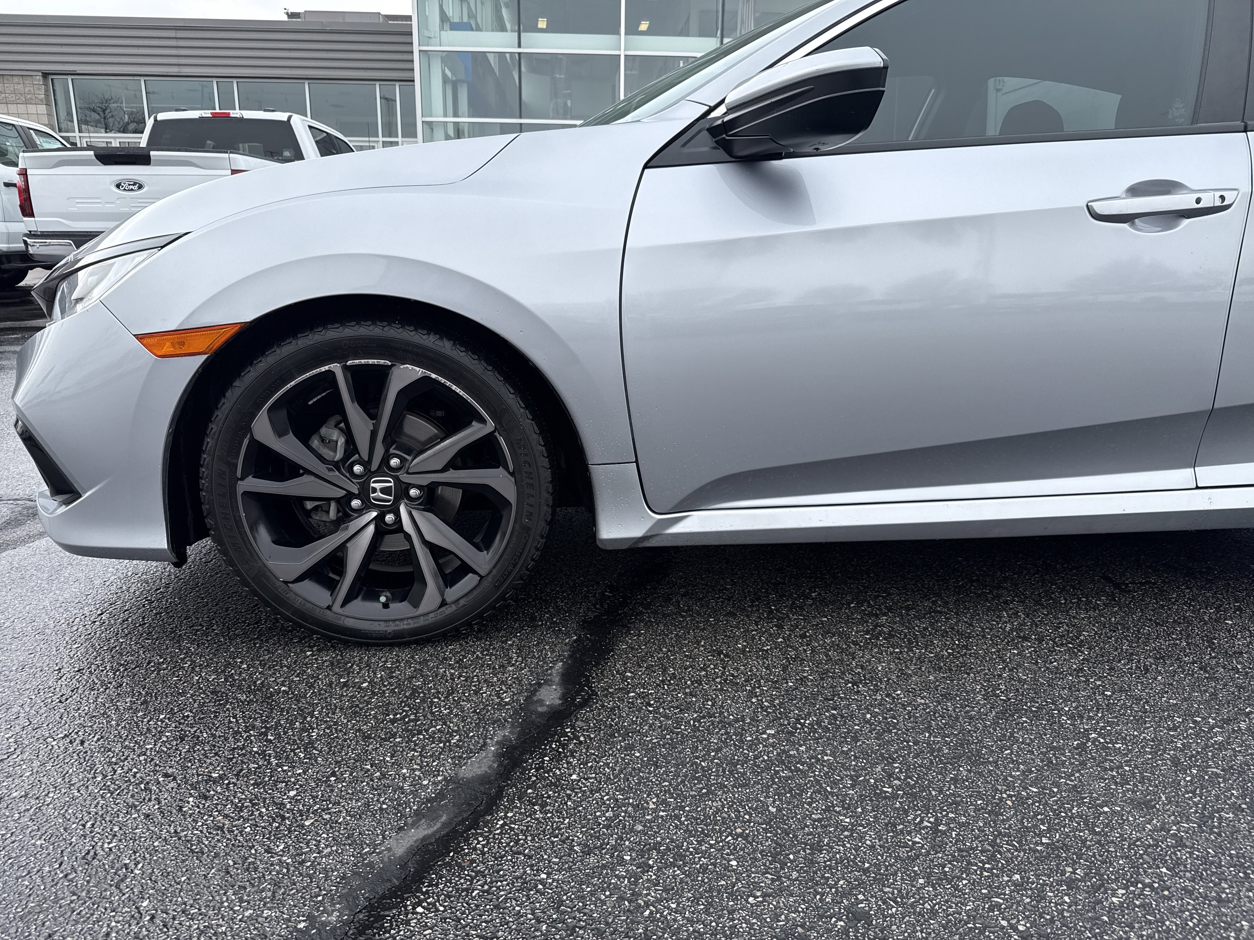 Used 2020 Honda Civic Sport image 11