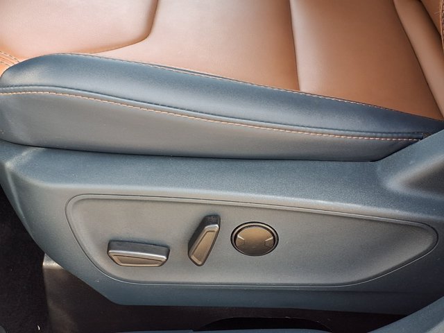 Certified 2023 Ford Maverick Lariat AWD/4WD image 4