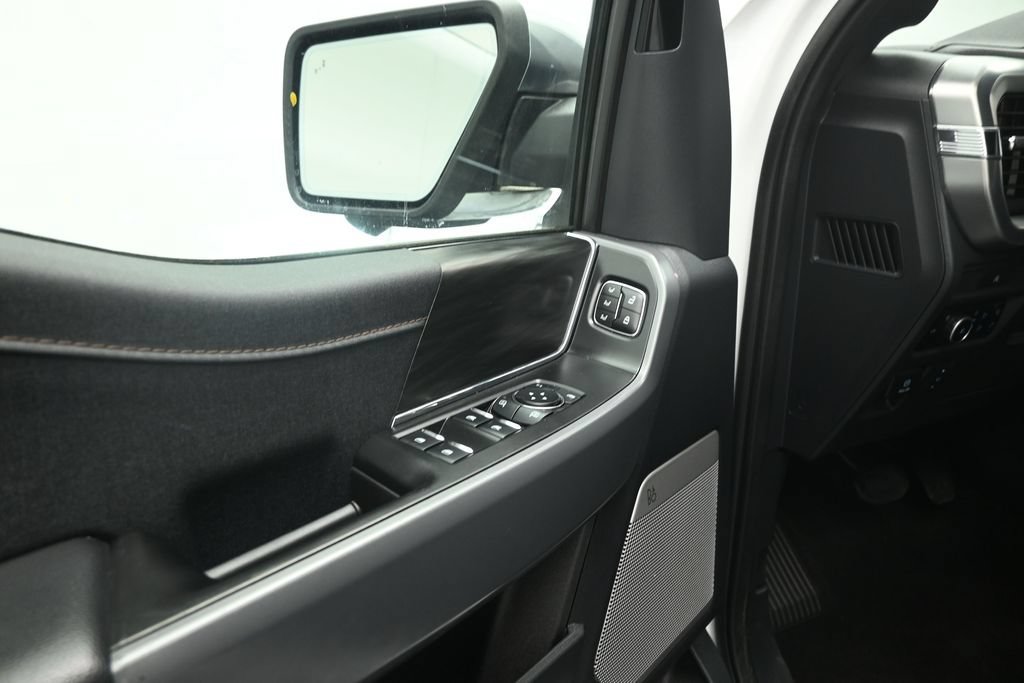 Certified 2025 Ford F150 Lariat AWD/4WD image 8