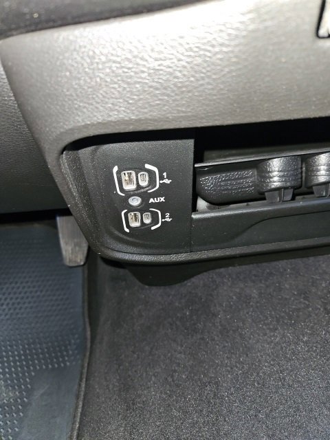 Used 2024 RAM 2500 Laramie image 30