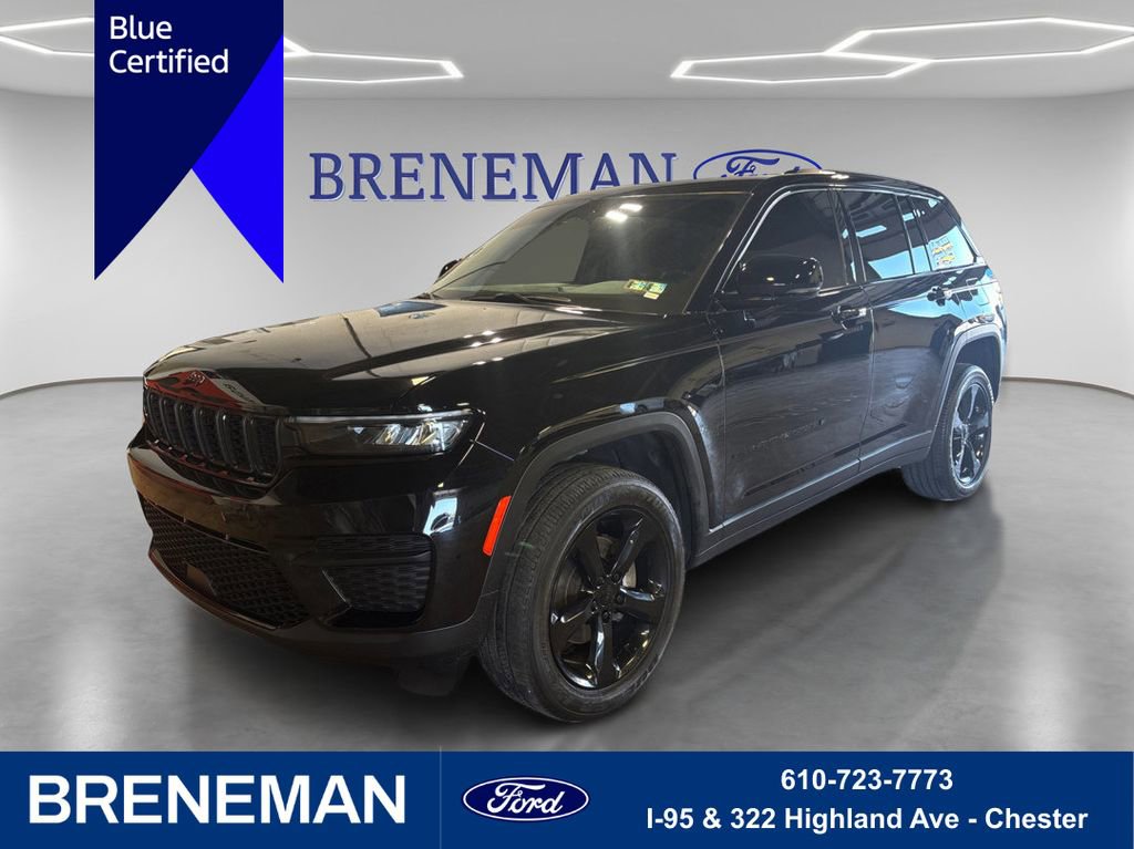 Used 2023 Jeep Grand Cherokee Altitude AWD/4WD video 1