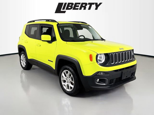 Used 2017 Jeep Renegade Latitude w/ Cold Weather Group image 1