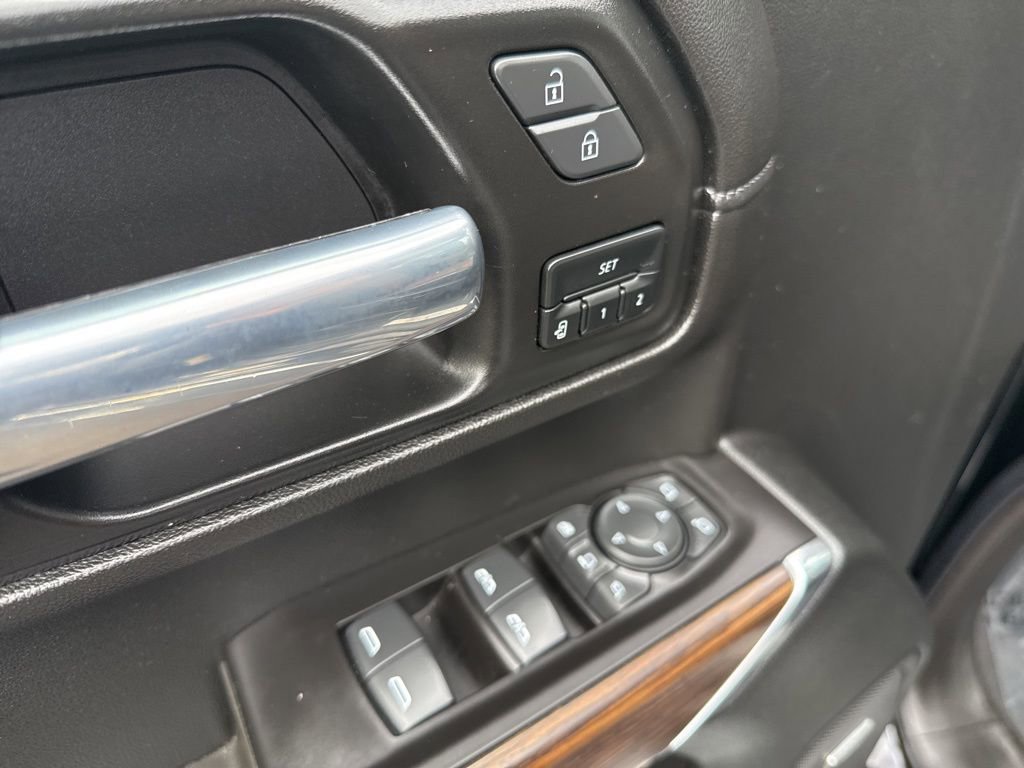 Used 2021 Chevrolet Silverado 3500 High Country w/ Z71 Off-Road Package image 18