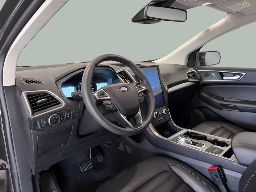 Certified 2024 Ford Edge SEL w/ Convenience Package AWD/4WD image 15