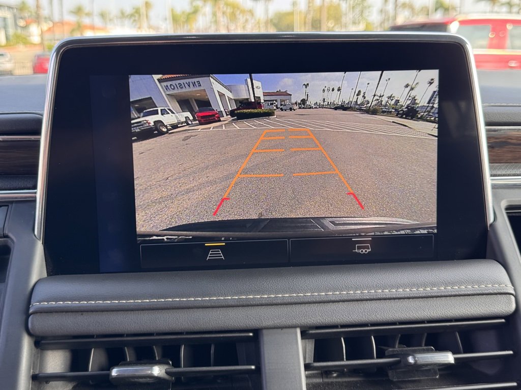 Used 2023 Chevrolet Suburban Premier image 29