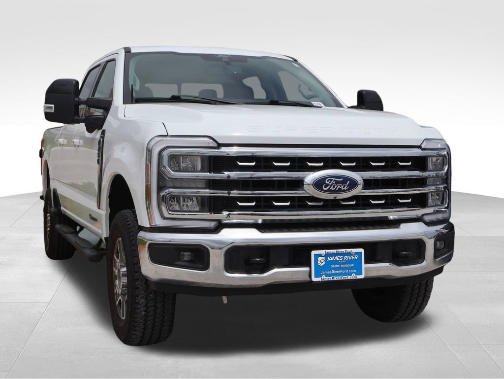 Certified 2024 Ford F250 Lariat w/ FX4 Off-Road Package AWD/4WD image 9