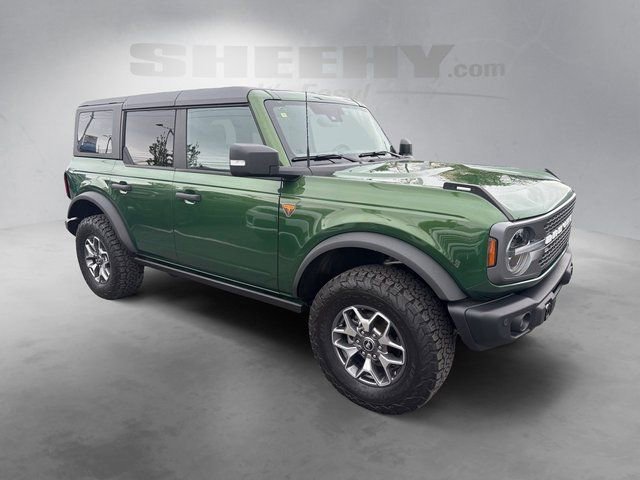 Certified 2025 Ford Bronco Badlands AWD/4WD image 2