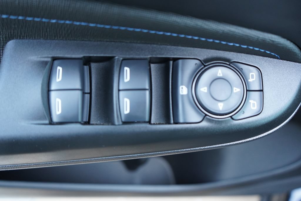 Used 2025 Buick Envista Sport Touring FWD image 28