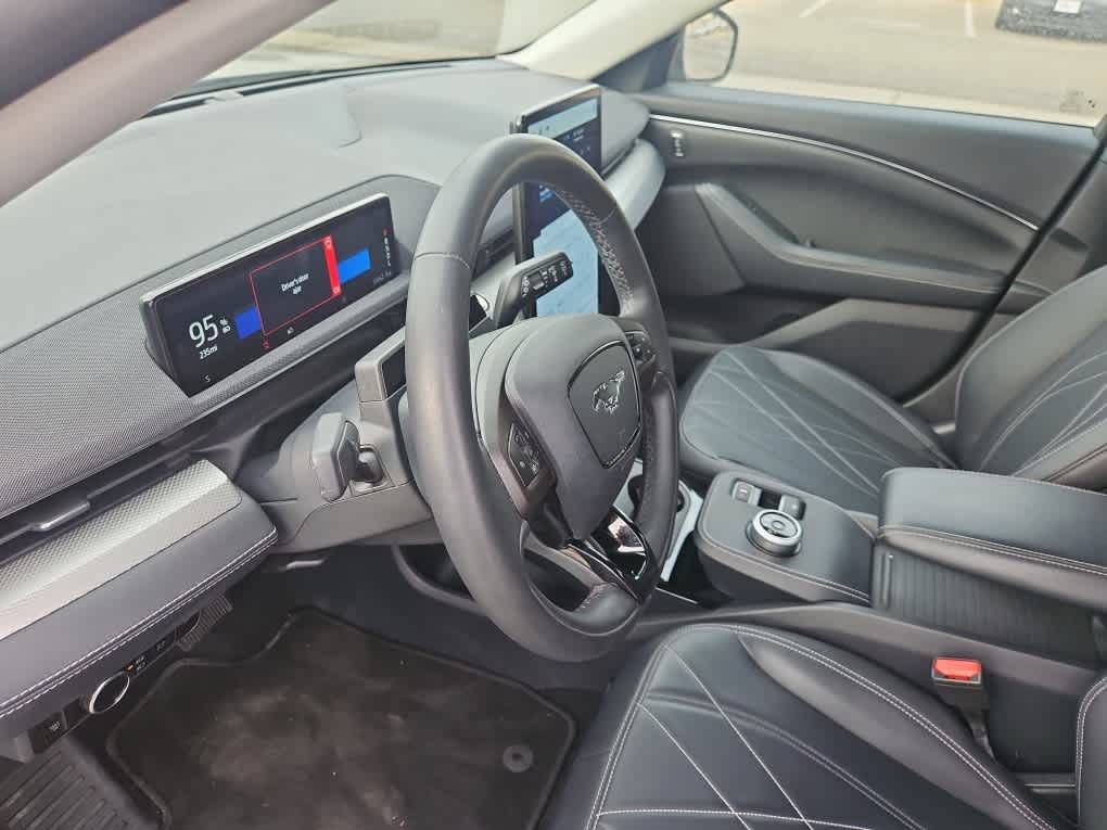 Certified 2023 Ford Mustang Mach-E Select AWD/4WD image 9