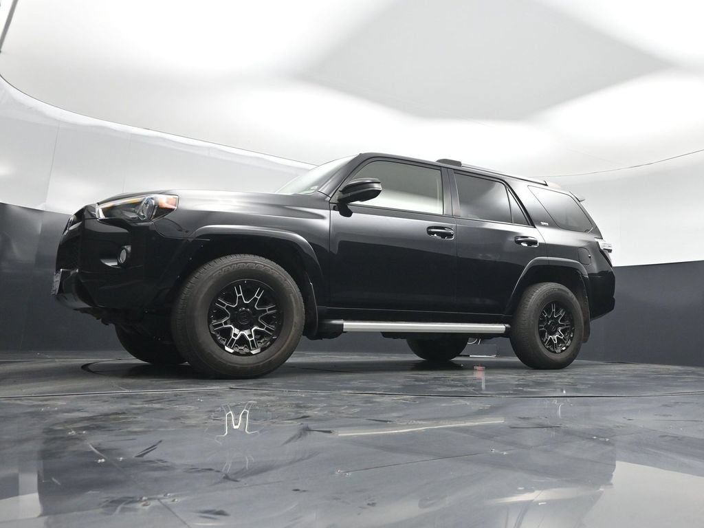 Used 2019 Toyota 4Runner SR5 RWD image 45