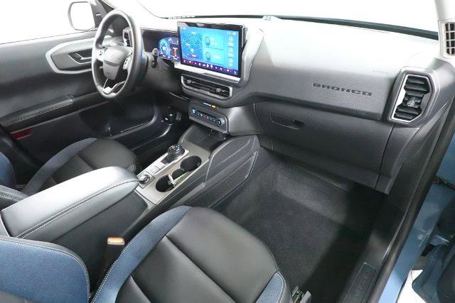 Certified 2025 Ford Bronco Sport Outer Banks w/ Outer Banks Tech Package+ AWD/4WD image 33