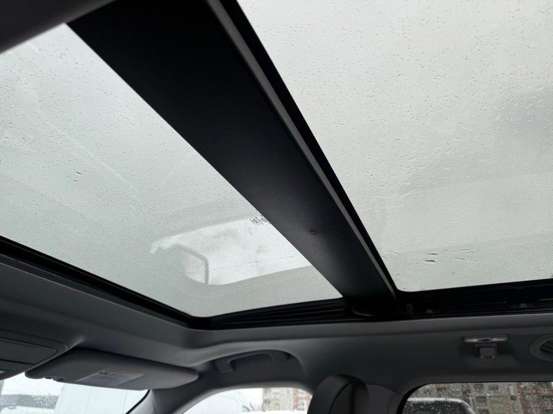 Certified 2023 Ford Explorer XLT w/ Equipment Group 202A image 14