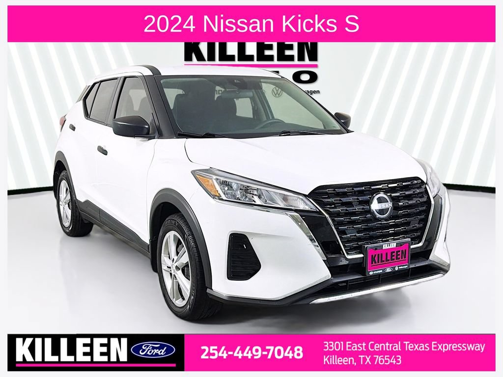 Used 2024 Nissan Kicks S FWD image 1
