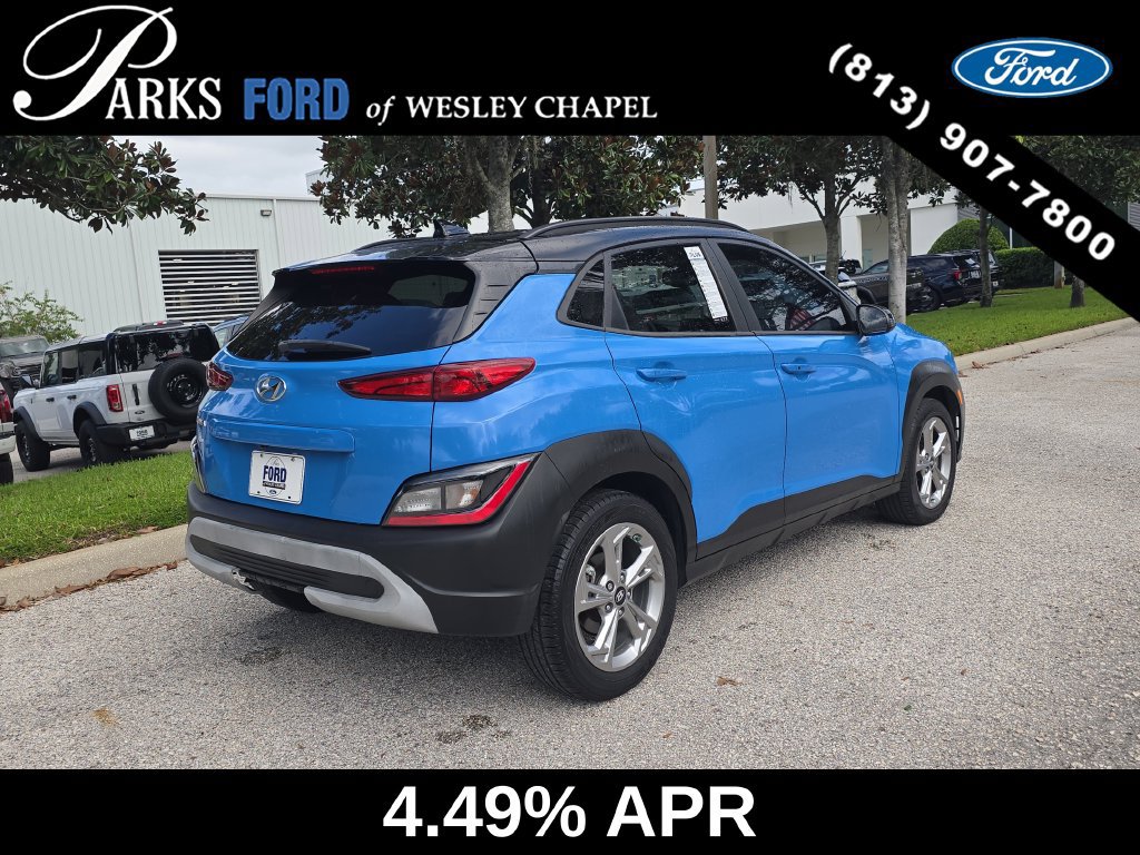 Used 2023 Hyundai Kona SEL w/ Cargo Package FWD image 5