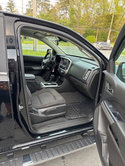 Used 2020 Chevrolet Colorado LT AWD/4WD image 23
