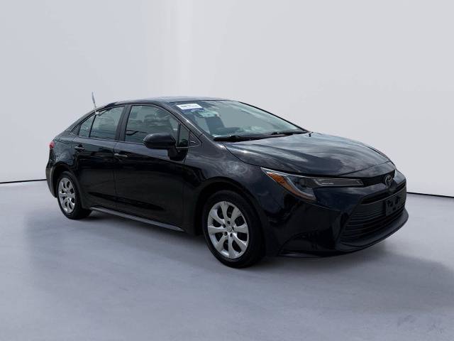 Used 2024 Toyota Corolla LE FWD image 7
