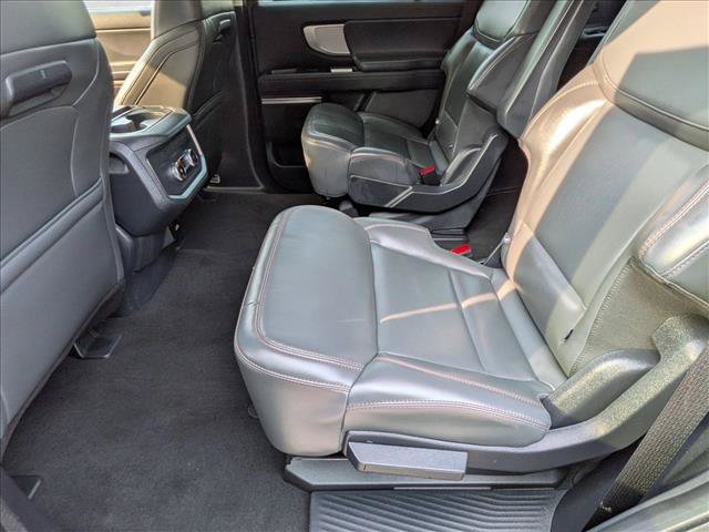 Certified 2025 Ford Expedition Active AWD/4WD image 18