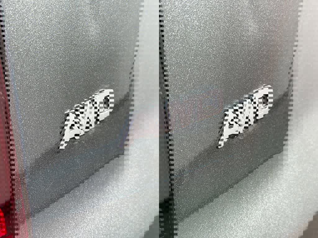 Used 2022 Kia Sorento S w/ Panoramic Sunroof Package image 10