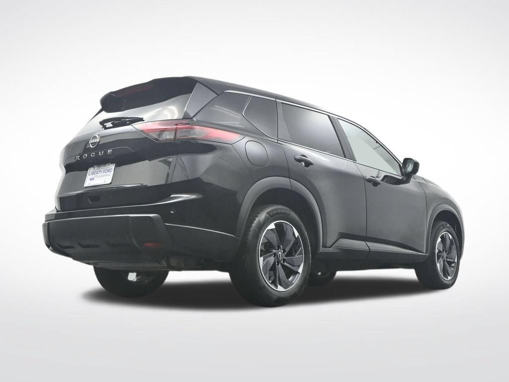Used 2025 Nissan Rogue SV FWD image 44