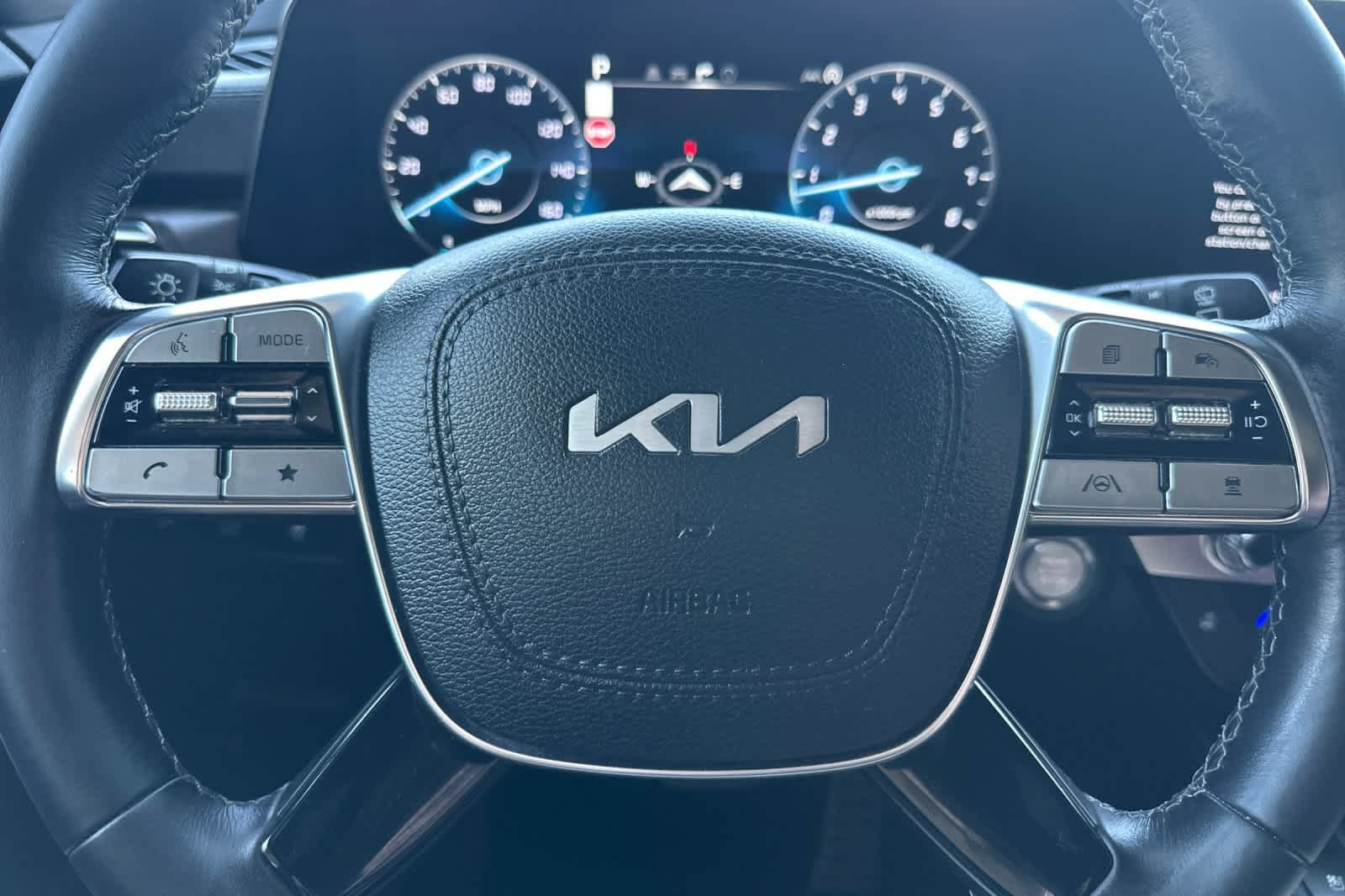 Used 2023 Kia Telluride SX Prestige AWD/4WD image 25