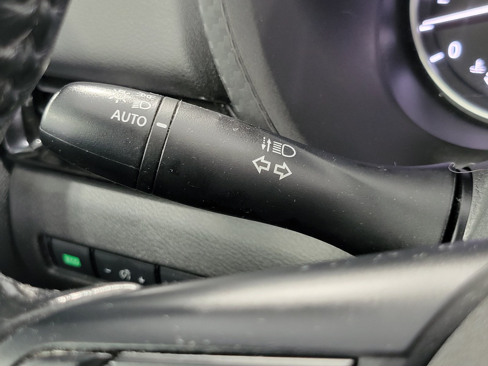 Used 2022 Nissan Sentra SV FWD image 16