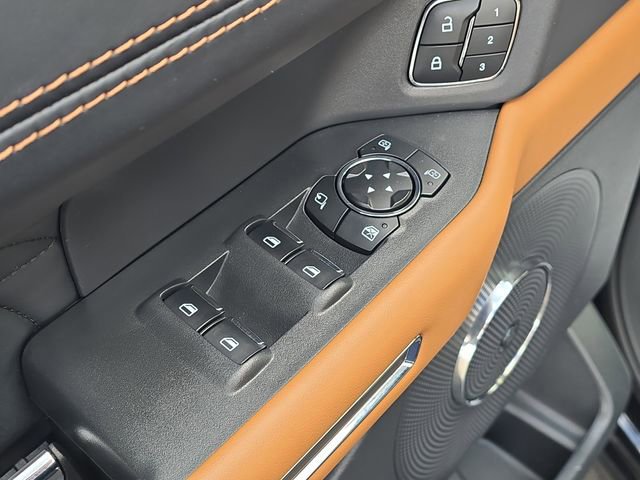 Certified 2024 Ford Expedition Max Platinum image 12