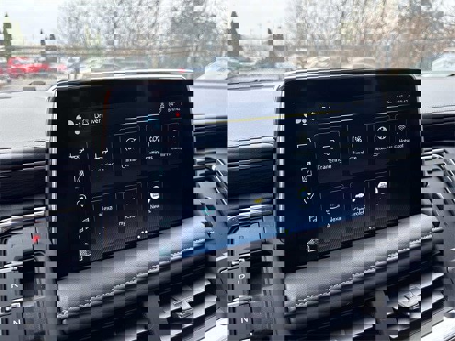 Used 2023 Chevrolet Tahoe Z71 w/ Off-Road Capability Package image 34