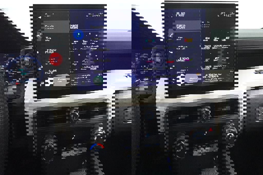 Used 2024 Toyota Tacoma TRD Off-Road image 16